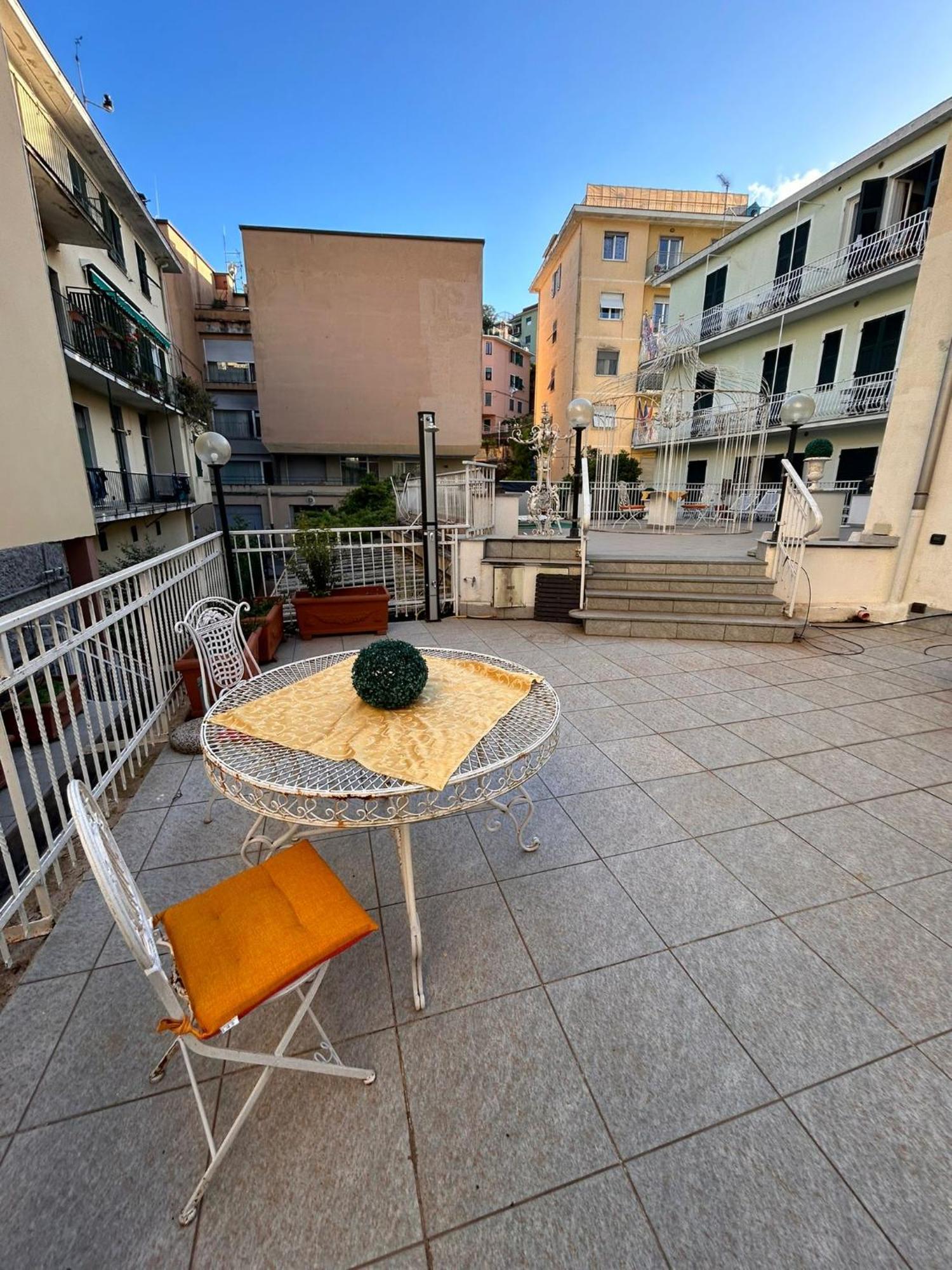 Luisa Hotel 2*